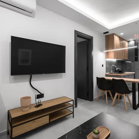 Apartament Room8, Nilie Hospitality Mgmt *